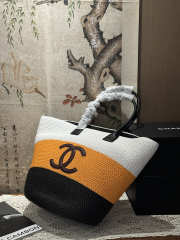 Uubags Chanel Maxi-sized Shopping Bag Raffia & Calfskin In White, Dark Beige & Black 35x60x20cm - 3