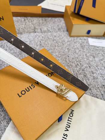 Uubags Louis Vuitton Pretty LV 2cm Double-Sided Belt Monogram 02