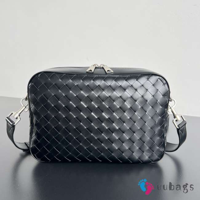 Uubags Bottega Veneta Intrecciato Camera Bag In Black 29x19.5x7.5cm - 1