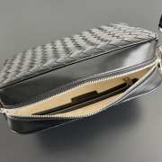 Uubags Bottega Veneta Intrecciato Camera Bag In Black 29x19.5x7.5cm - 3