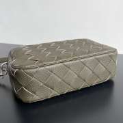Uubags Bottega Veneta Intrecciato Camera Bag In Khaki 29x19.5x7.5cm - 3