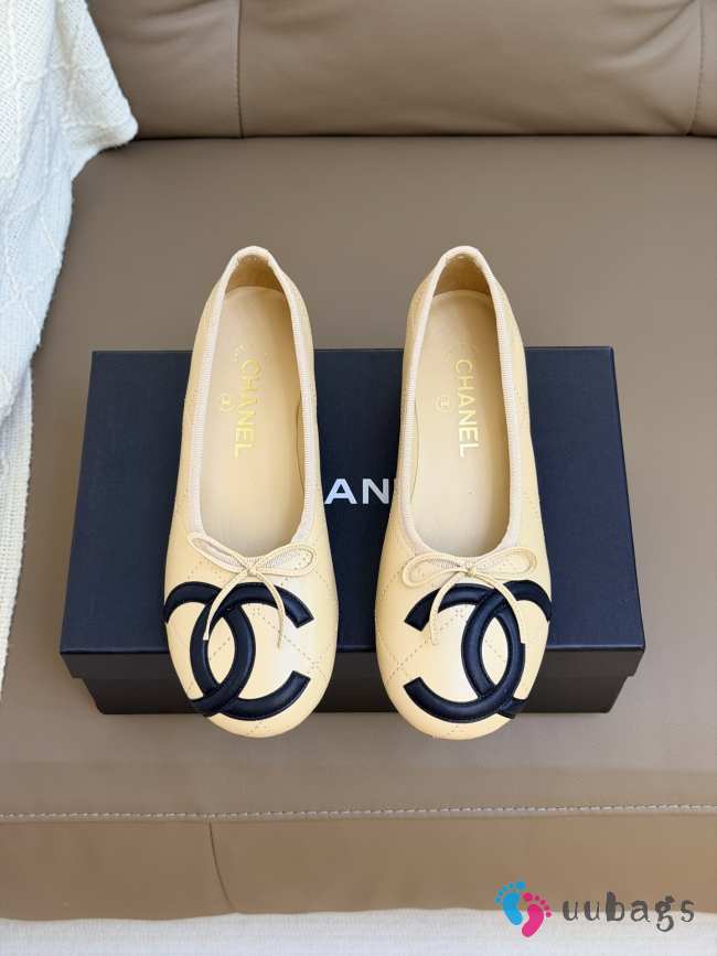 Uubags Chanel Ballet Shoes In Lambskin Beige 3.5cm - 1