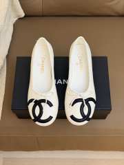 Uubags Chanel Ballet Shoes In Lambskin White & Black 3.5cm - 1