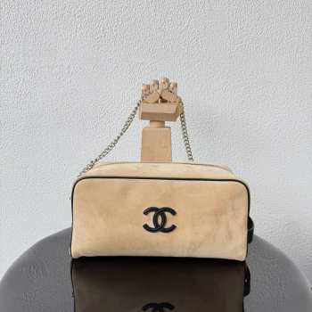 Uubags Chanel Large Zipped Pouch In Suede Calfskin & Silver-Tone Metal Beige 17x29x12cm