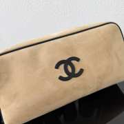 Uubags Chanel Large Zipped Pouch In Suede Calfskin & Silver-Tone Metal Beige 17x29x12cm - 4
