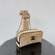 Uubags Chanel Medium Zipped Pouch In Suede Calfskin & Silver-Tone Metal Beige 23x13x9cm - 6