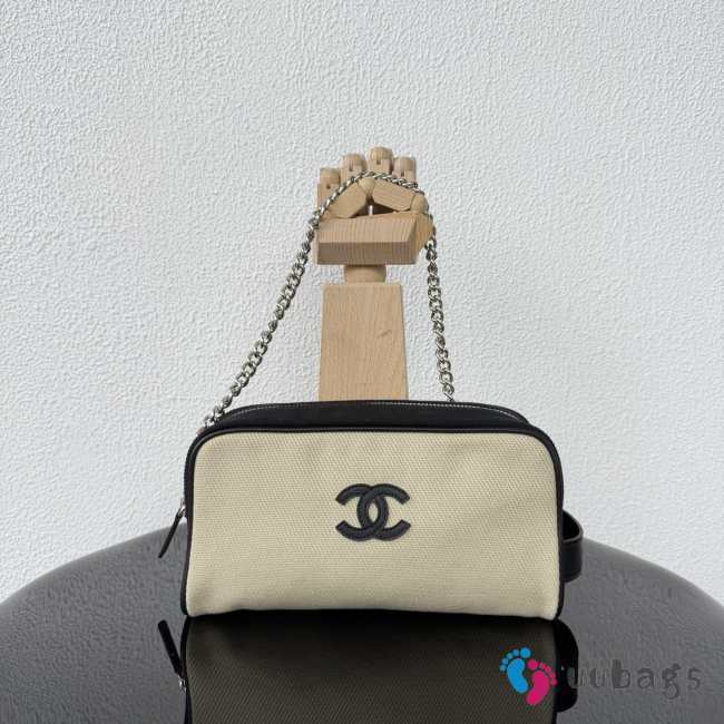 Uubags Chanel Medium Zipped Pouch In Canvas, Calfskin & Silver-Tone Metal Beige & Black 23x13x9cm - 1