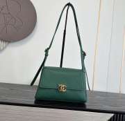Uubags Chanel Medium Kelly Shoulder Bag Green Lambskin 1997 24K 22.5x14x8cm - 1