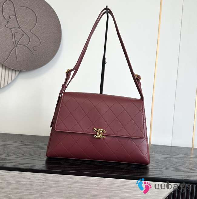 Uubags Chanel Large Kelly Shoulder Bag Burgundy Lambskin 1997 24K 32x20x10cm - 1