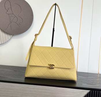 Uubags Chanel Large Kelly Shoulder Bag Yellow Lambskin 1997 24K 32x20x10cm