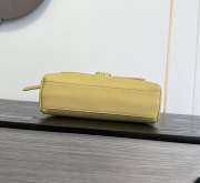 Uubags Chanel Medium Kelly Shoulder Bag Yellow Lambskin 1997 24K 22.5x14x8cm - 4