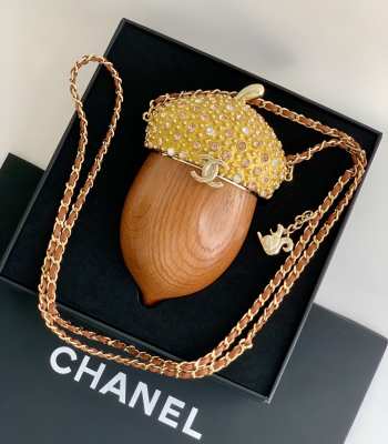 Uubags Chanel Minaudiere Oak Bag Wood, Stone Beads & Gold-colored Metal Brown & Gold 17x7x7cm