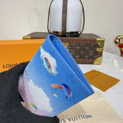 Uubags Louis Vuitton M28807 Passport Cover Gradiant Blue Pink 10x14x2.5cm - 2