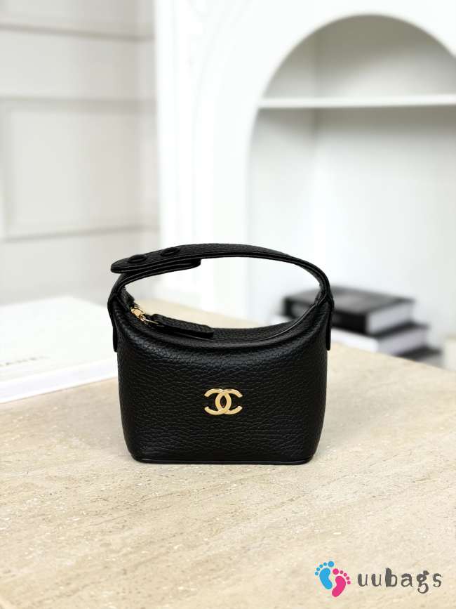 Uubags Chanel Mini Bag Charm Coco Beach In Black 11x11x4cm - 1