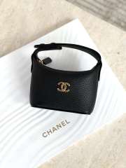Uubags Chanel Mini Bag Charm Coco Beach In Black 11x11x4cm - 2
