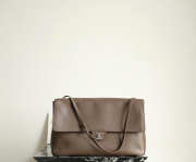 New Arrivals 2026 Chanel Maxi flap bag calfskin with grain effect & silver metallic in light brown 26x38.5x11cm - 1