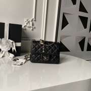 Uubags Chanel Mini Classic Handbag In Lambskin Black 13.5x17x8cm - 1