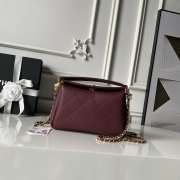 Uubags Chanel 26S Runway hobo bag AS6255 burgundy lambskin leather with light gold metal with handle 16x23x7cm - 2