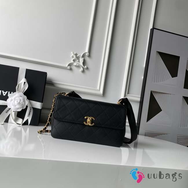 Uubags Chanel Classic Flap Messenger Bag In Black Grained Calfskin with Gold-Tone Hardware 25x16x8cm - 1