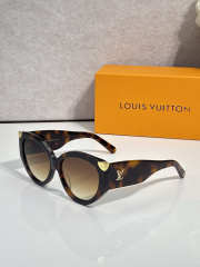 Uubags Louis Vuitton Z3340E LV Trunk Cat Eye Sunglasses - 1