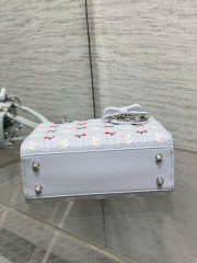 Uubags Dioramour Small Lady Dior Chain Bag Mini Doves & Roses Embroidery Cannage Lambskin Light Blue 20x17x8cm - 6