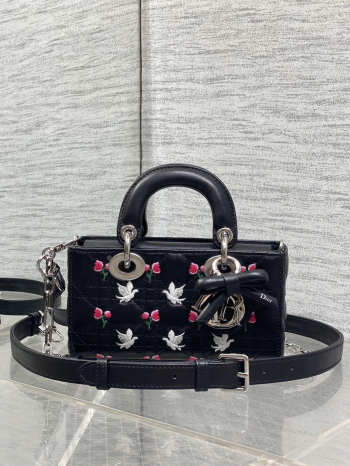 Uubags Dioramour Mini Lady D-Joy Bag Multicolor Doves & Roses Embroidery Cannage Lambskin Black 19x10.5x5.5cm