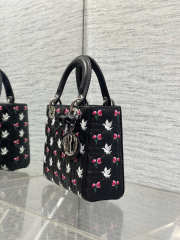 Uubags Dioramour Small Lady Dior Chain Bag Mini Doves & Roses Embroidery Cannage Lambskin Black 20x17x8cm - 5