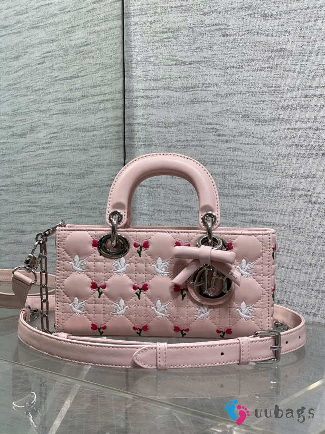 Uubags Dioramour Mini Lady D-Joy Bag Multicolor Doves & Roses Embroidery Cannage Lambskin Light Pink 19x10.5x5.5cm - 1