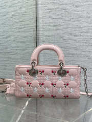 Uubags Dioramour Mini Lady D-Joy Bag Multicolor Doves & Roses Embroidery Cannage Lambskin Light Pink 19x10.5x5.5cm - 2