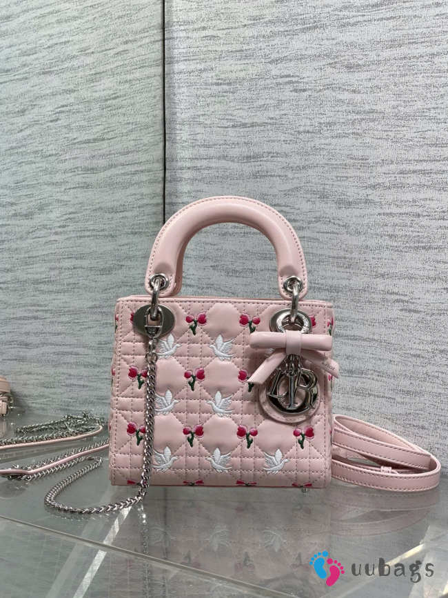 Uubags Dioramour Micro Lady Dior Chain Bag Mini Doves & Roses Embroidery Cannage Lambskin Light Pink 18x15x7cm - 1