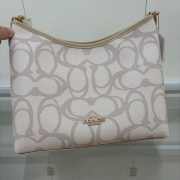 Uubags Coach Laurel Shoulder Bag In Sketch Signature Canvas Gold/Beige 28x18x11cm - 3