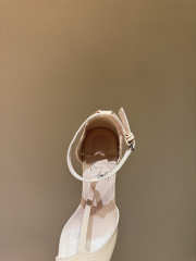 Uubags Christian Louboutin Kate patent leather pumps in beige 10cm - 4