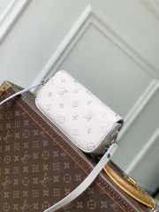 Uubags Louis Vuitton M29770 Ivy Bag Monogram Empreinte Pattern In Link Quartz 23.5x12x4.3cm - 4