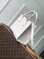 Uubags Louis Vuitton M29976 OnTheGo PM Bag Monogram Empreinte Pattern In Link Quartz 25x19x11.5cm - 6