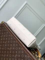Uubags Louis Vuitton M2A369 CarryAll East West Bag Monogram Empreinte Pattern In Link Quartz 36x19x10cm - 5