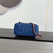 New Arrivals 2026 Chanel Vanity with chain lambskin, enamel and gold-plated metal in blue, yellow, and red 9.5x16x8cm - 4