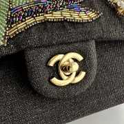 Uubags Chanel classic bag 11.12 embroidered denim, crystal embellishments, rhinestones & gold-colored metal accents black, gold & green 15.5x25.5x6.5cm - 2