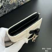 Uubags Lady Dior Dahlia Wallet White and Black Two-Tone Cannage Lambskin 12x9x2cm - 4