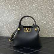 Uubags Valentino Garavani Small Soft Leather Shopping Bag In Black 25x15x17.5cm - 1