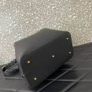 Uubags Valentino Garavani Small Soft Leather Shopping Bag In Black 25x15x17.5cm - 4