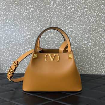 Uubags Valentino Garavani Small Soft Leather Shopping Bag In Hazelnut 25x15x17.5cm