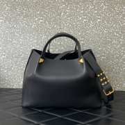 Uubags Valentino Garavani Medium Soft Leather Shopping Bag In Black 35x25x16cm - 3