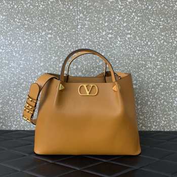 Uubags Valentino Garavani Medium Soft Leather Shopping Bag In Hazelnut 35x25x16cm