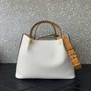 Uubags Valentino Garavani Medium Soft Leather Shopping Bag In Ivory 35x25x16cm - 4