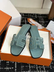 Uubags Hermes Oran sandal in blue H262201Z - 2
