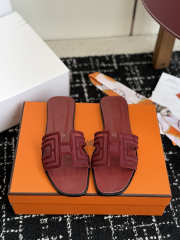 Uubags Hermes Oran sandal in rouge H262201Z - 2