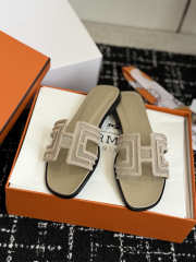 Uubags Hermes Oran sandal in beige H262201Z - 4