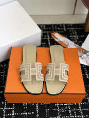 Uubags Hermes Oran sandal in beige H262201Z - 3