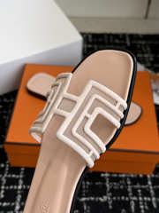 Uubags Hermes Oran sandal in beige nude H262201Z - 3