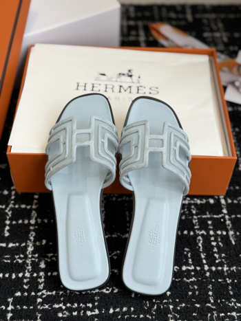 Uubags Hermes Oran sandal in light blue H262201Z